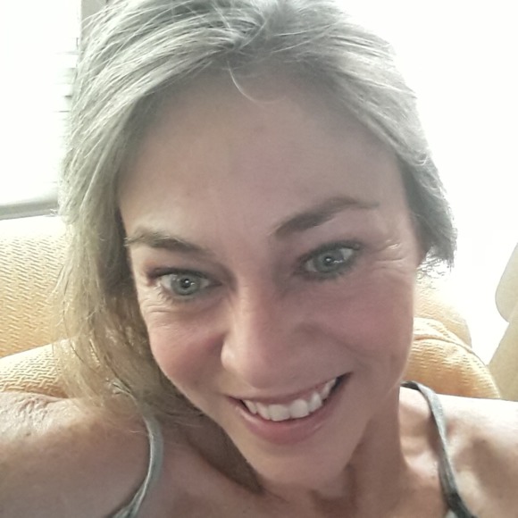 Meet your Posher, Paula - Picture 1 of 1